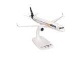 Herpa Snapfit Lufthansa Airbus A321neo "Help Alliance" - D-AIEP 1/200 Aircraft Scale Model