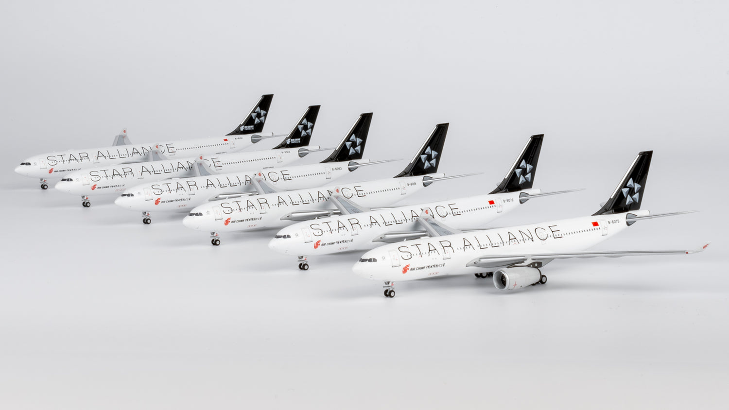 NG Models Air China Star Alliance Airbus A330-300 B-6101 1/400 Aircraft Scale Model