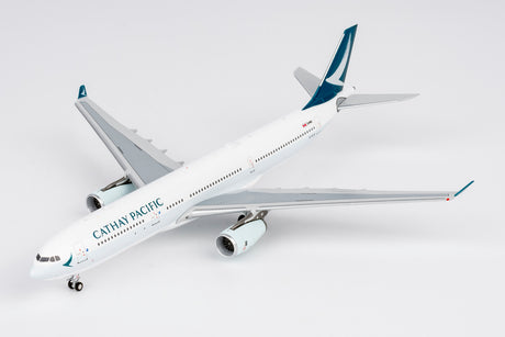 NG Models Cathay Pacific Airways Airbus A330-300 B-HLW 1/400 Aircraft Scale Model