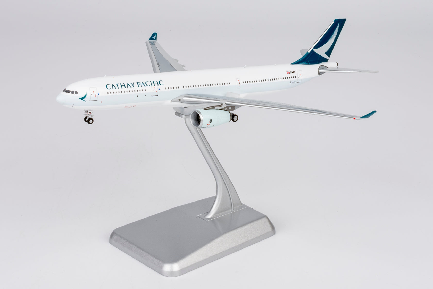 NG Models Cathay Pacific Airways Airbus A330-300 B-LBB (Ultimate