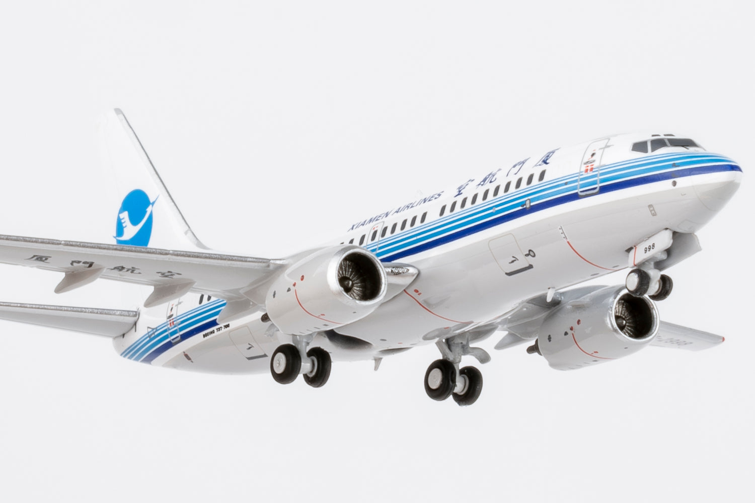 NG Models Xiamen Airlines (classic colors; Xiamen Airlines' first 737-700) Boeing 737-700 B-2998 1/400 Aircraft Scale Model