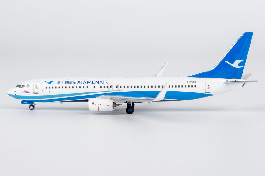 NG Models Xiamen Airlines "8,888th 737" sticker Boeing 737-800/w B-7178 1/400 Aircraft Scale Model