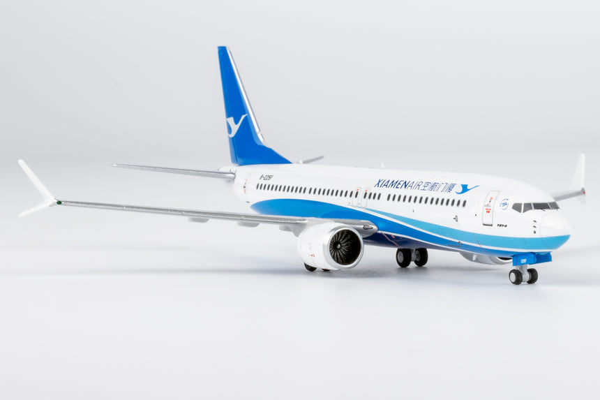 NG Models Xiamen Airlines (Xiamen Airlines' first Boeing aircraft delivered from China (Zhoushan)) Boeing 737 MAX 8 B-225F 1/400 Aircraft Scale Model