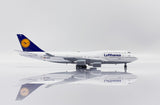 JC Wings Lufthansa Boeing 747-400 (D-ABTE) + Aviation Tag 1/400 Scale