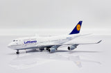 JC Wings Lufthansa Boeing 747-400 (D-ABTE) + Aviation Tag 1/400 Scale