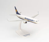 Herpa Ryanair Boeing 737-800 Snap-Fit Model Plane 1/200 Scale