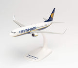 Herpa Ryanair Boeing 737-800 Snap-Fit Model Plane 1/200 Scale