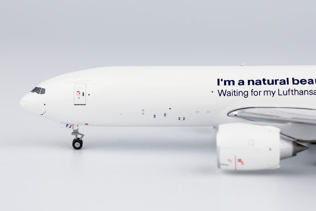 NG Models Lufthansa Cargo Boeing 777F D-ALFJ 1/400 Aircraft Scale Model