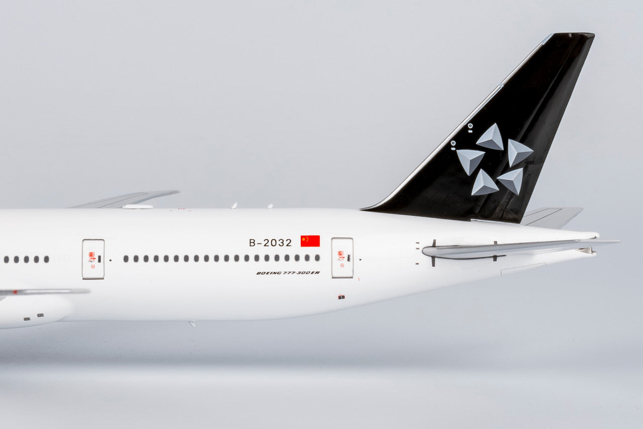 エアチャイナ ボーイング 777-300ER スターアライアンスモデル エアチャイナ ボーイング 777-300ER スターアライアンスモデル