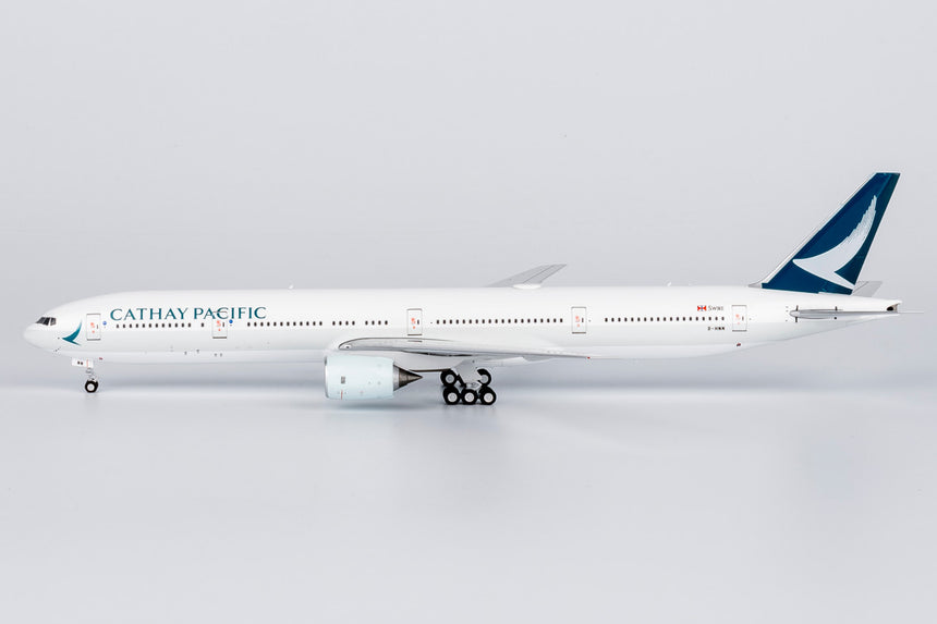 NG Models Cathay Pacific Airways Boeing 777-300 B-HNN 1/400 Scale