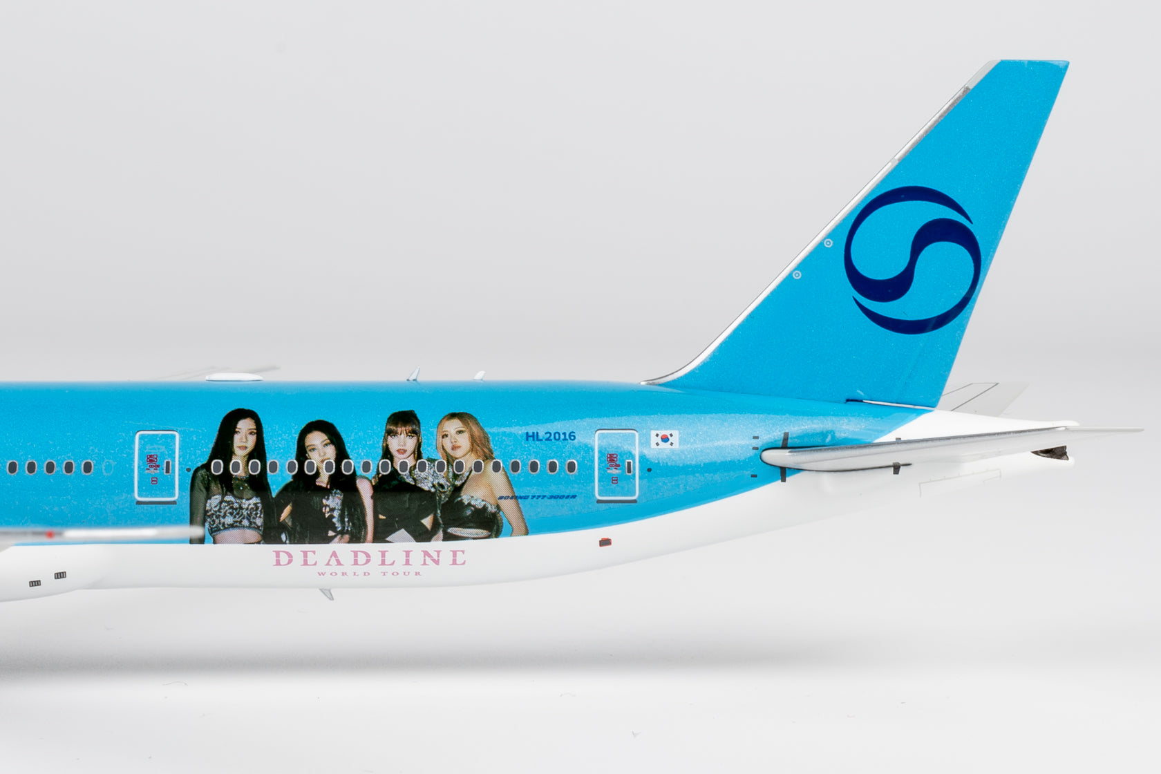NG Models Korean Air Boeing 777-300ER HL2016 (Ultimate) 1/400
