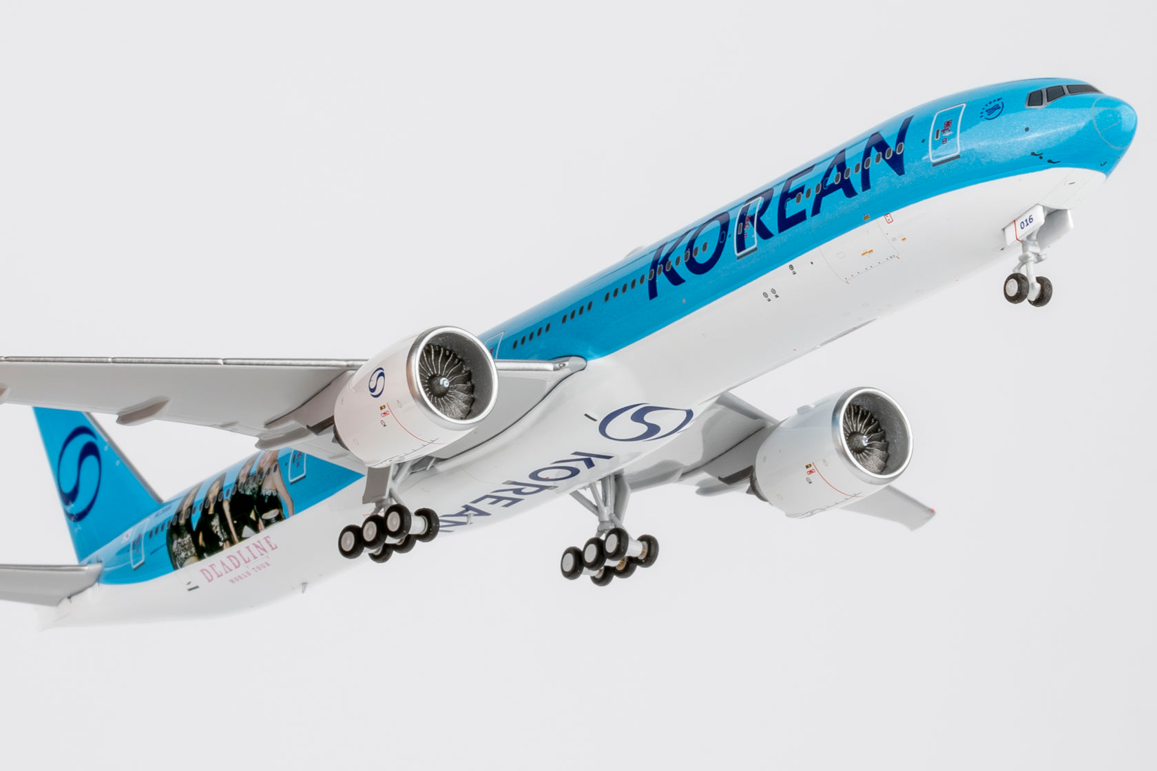 大韓航空 777-300ER HL2016 Black Pink 1/400 NG Models 73086 Boeing 777-300ER Korean Air 