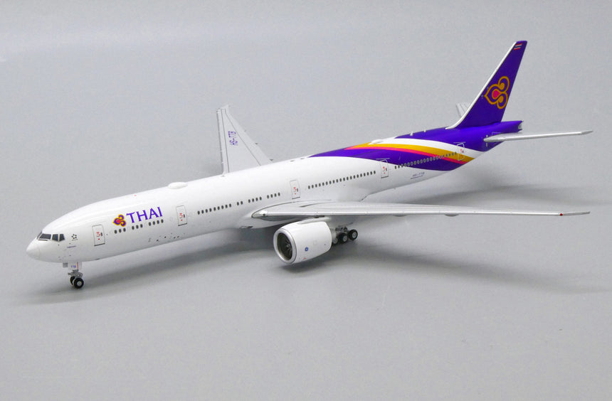 JC Wings Thai Airways Boeing 777-300ER (HS-TTB) 1/400 Aircraft Scale Model