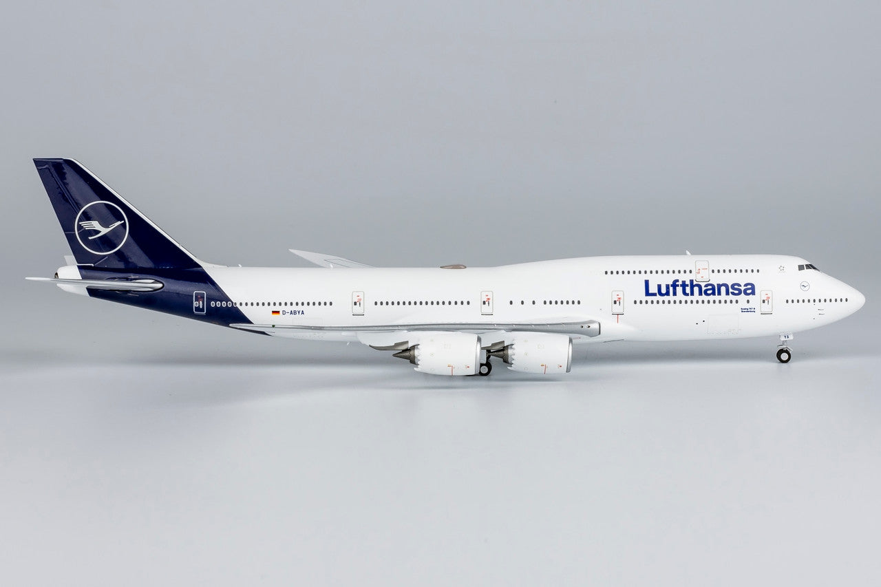 NG Models Lufthansa Boeing 747-8 D-ABYA n/c 1/400 78027 - Model