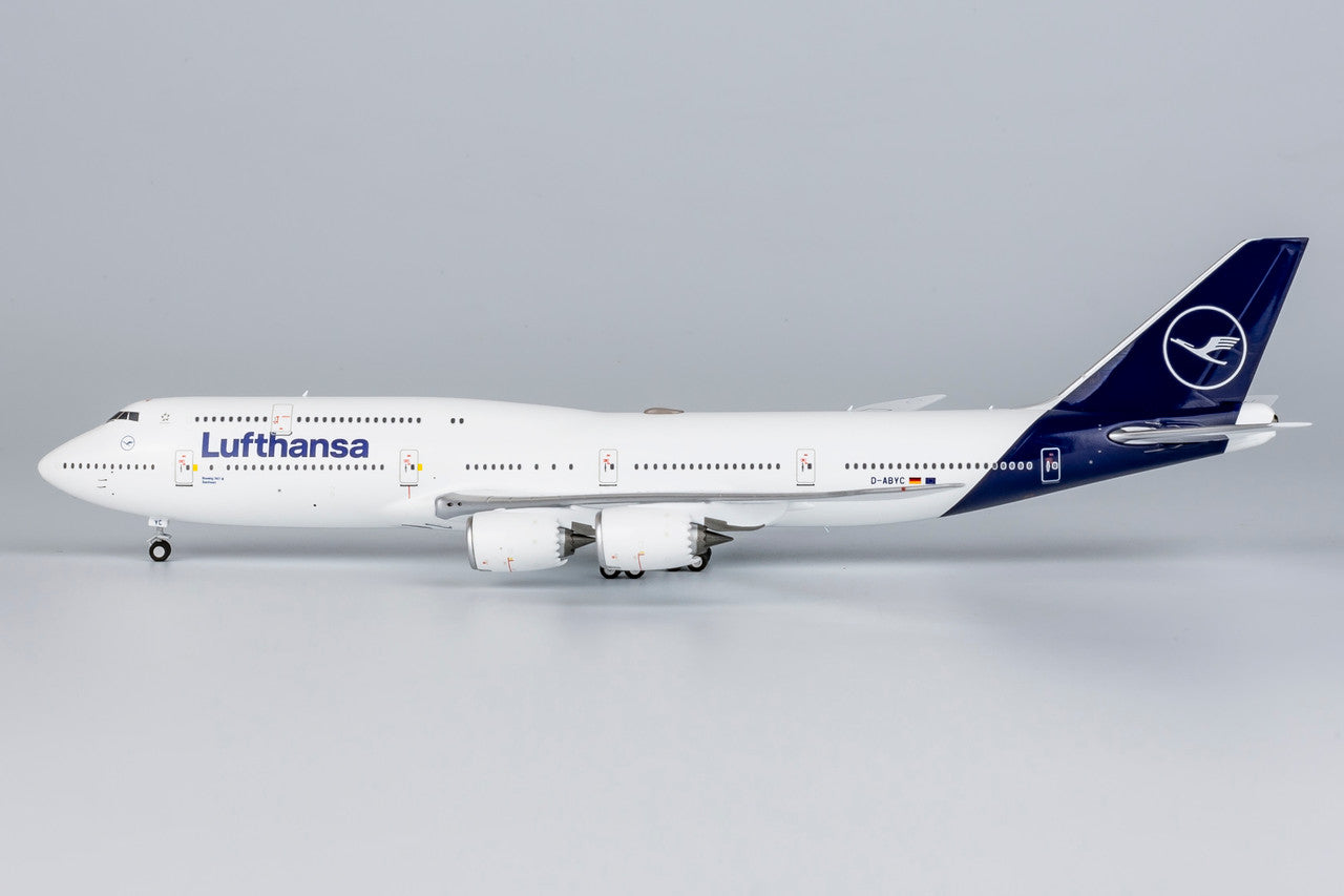 NG Models Lufthansa Boeing 747-8 D-ABYC n/c 1/400 78028
