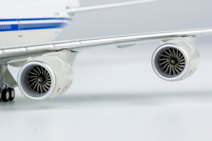 NG Models Air China Boeing 747-8i B-2482 With Wifi Dome 1/400 Scale