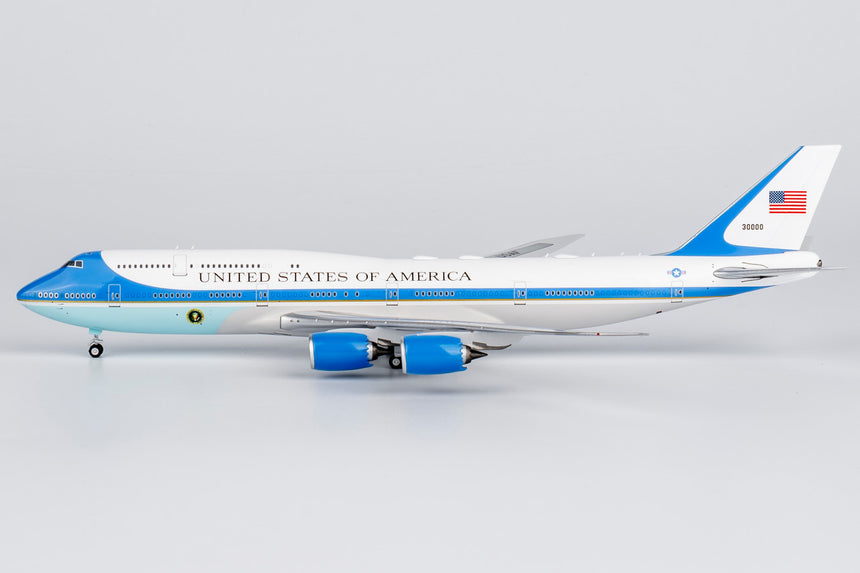 NG Models United States - US Air Force (USAF) (Classic Version) VC-25B Boeing (747-8) 30000 1/400 Aircraft Scale Model