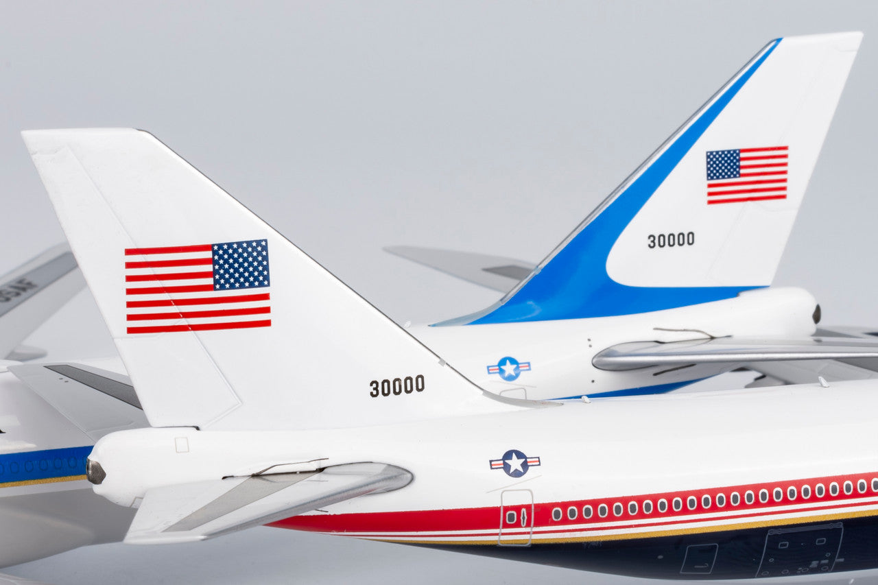 NG Models United States - US Air Force (USAF) (Classic Version) VC-25B Boeing (747-8) 30000 1/400 Aircraft Scale Model