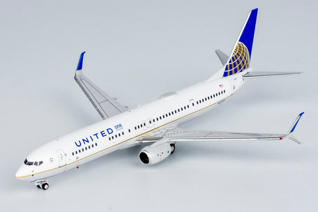 NG Models United Airlines Boeing 737-900ER/w N69818 CO-UA merged livery; with scimitar winglets; with one hundred title 1/400 Scale