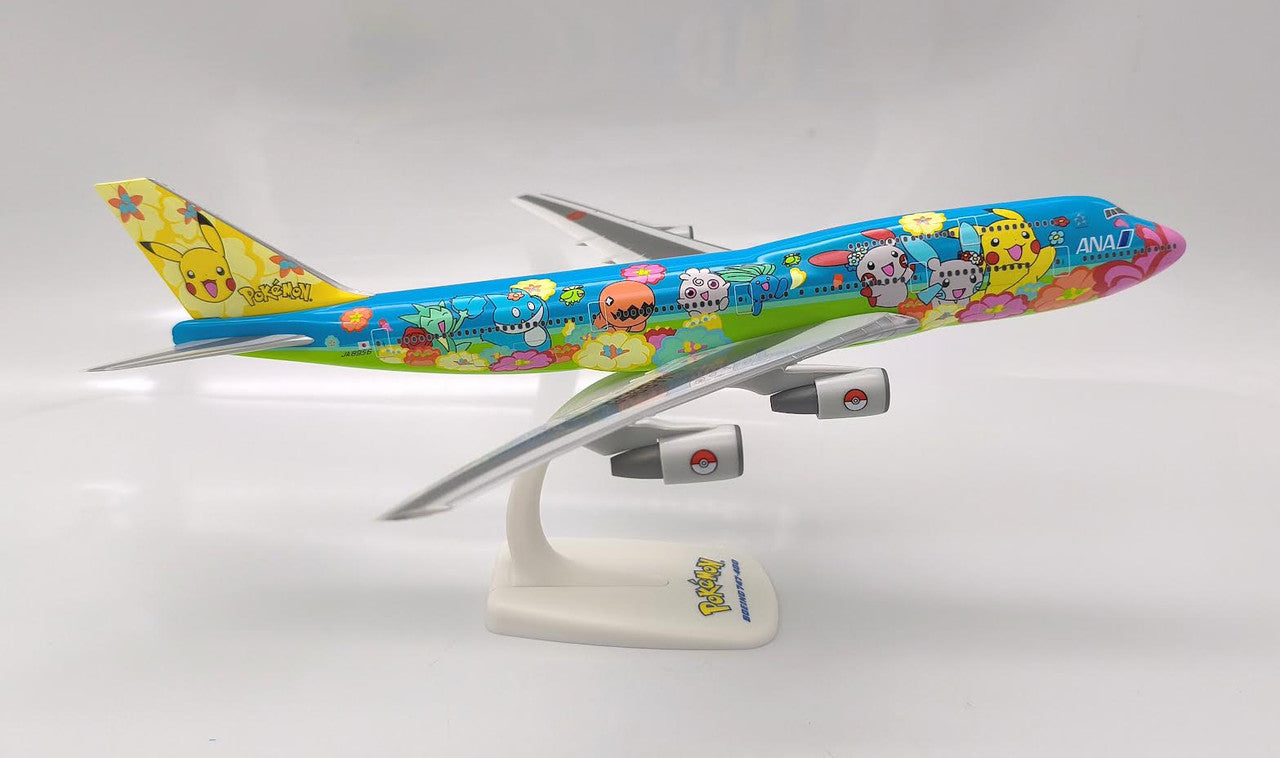 ANA ポケモンジェット Boeing 747-400 1:400 スケール All Nippon Airways ANA B747-400D 