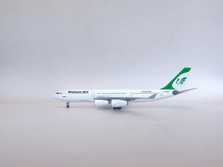 Phoenix Mahan Airlines Airbus A340-200 EP-MJA 1/400 Scale