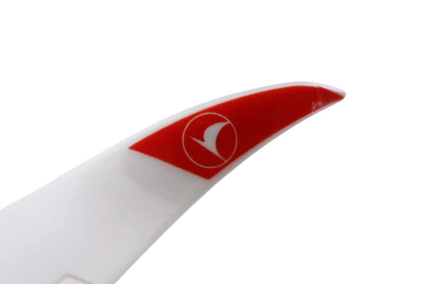 SkyMarks Turkish Airlines Airbus A350-900 TC-LGJ 1/200 Aircraft Scale Model