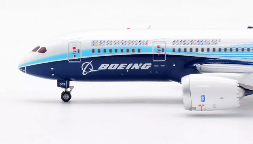 Aviation400 Boeing Boeing 787-8 Dreamliner 带梦想字 N787BX 1/400 Scale