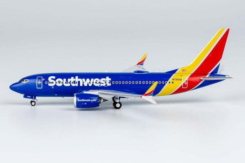 NG Models Southwest Airlines Boeing 737 MAX 7 N7203U 1/400 Scale