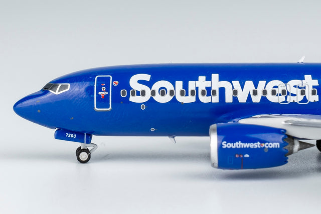 NG Models Southwest Airlines Boeing 737 MAX 7 N7203U 1/400 Aircraft Scale Model