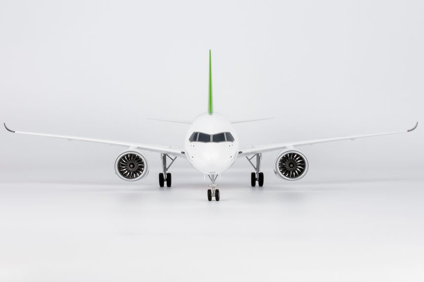 NG Models COMAC C919 Snap-Fit 1/100 Aircraft Scale Model