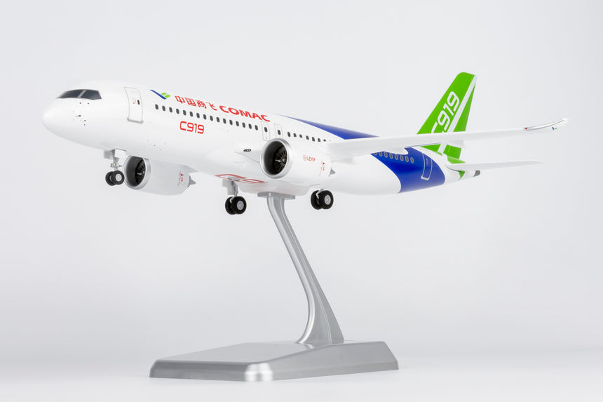 NG Models COMAC C919 Snap-Fit 1/100 Aircraft Scale Model