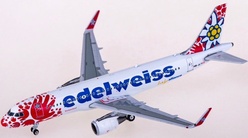 Phoenix Edelweiss Air Airbus A320 HB-JLT 1/400