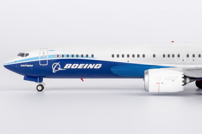 NG Models The Boeing Company Boeing 737 MAX 10 N27752 1/200 Scale
