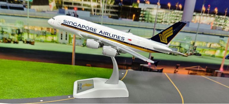 Aviation400 Singapore Airlines Airbus A380-841 9V-SKY 1/400 Aircraft Scale Model