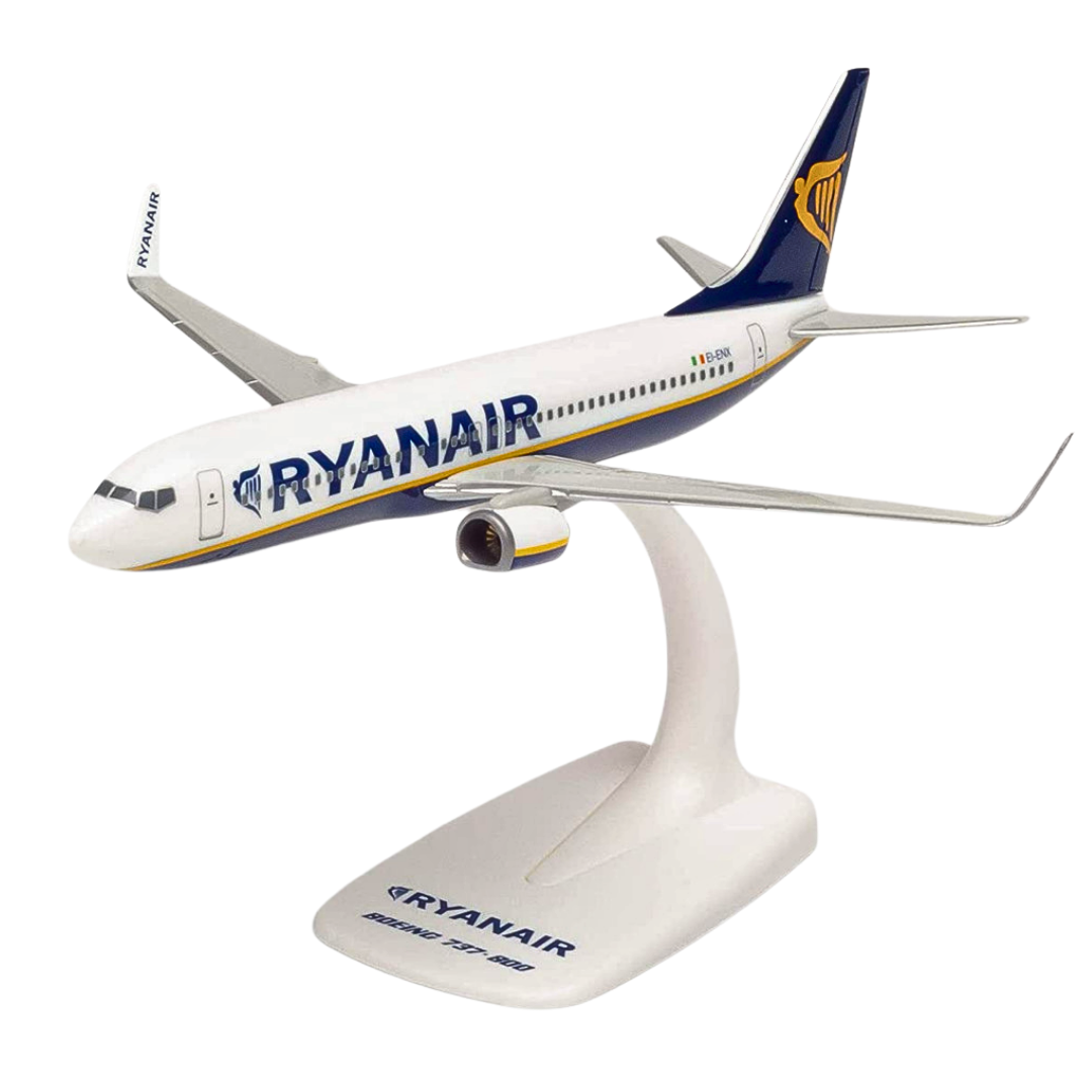Herpa Snap-Fit Ryanair Boeing 737-800 1/200 Model 609395