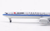 Aviation400 Air China Boeing 777-300ER B-1266 (detachable gear) 1/400 Aircraft Scale Model