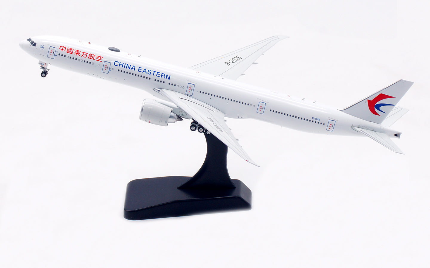 Aviation400 China Eastern Airlines Boeing 777-300ER B-2025