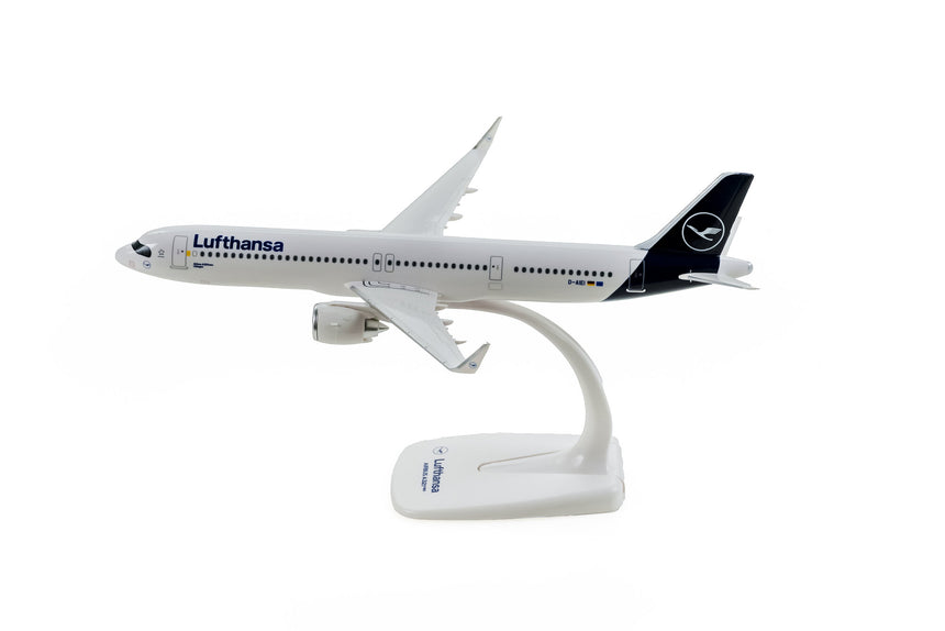 PPC Models Lufthansa Airbus A321 Neo 1/200 Aircraft Scale Model