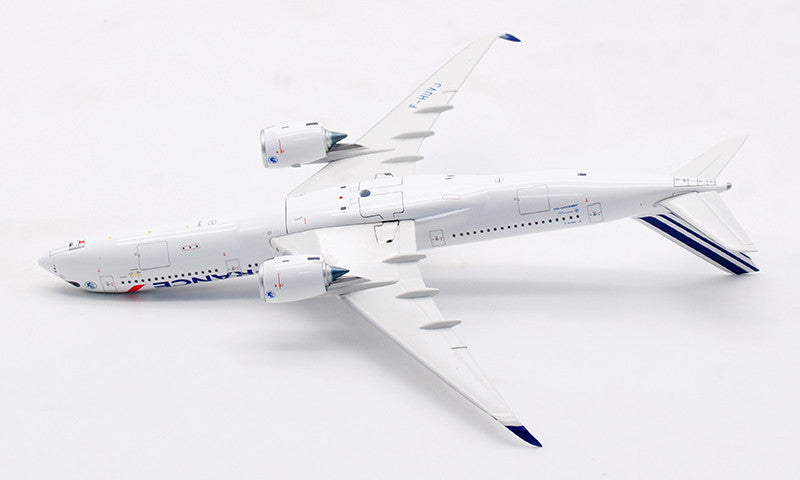 Aviation400 Air France Airbus A350-941 F-HUVJ (with detachable gear) 1/400 Scale
