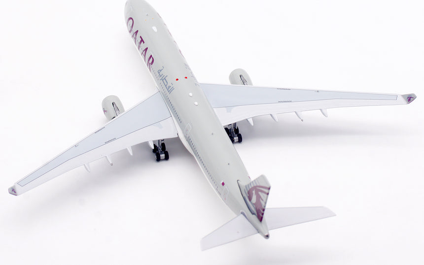 Aviation400 Qatar Airways Airbus A330-302 A7-AEN 1/400 Aircraft Scale Model