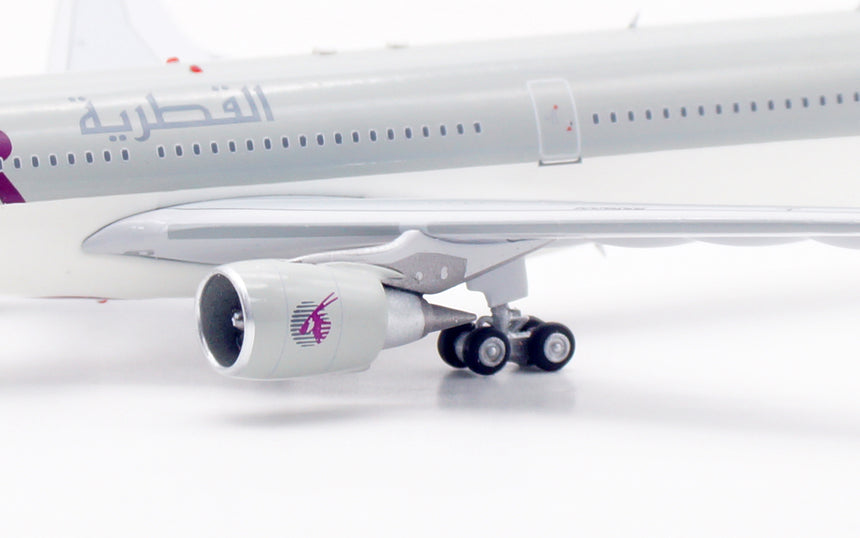 Aviation400 Qatar Airways Airbus A330-302 A7-AEN 1/400 Aircraft Scale Model
