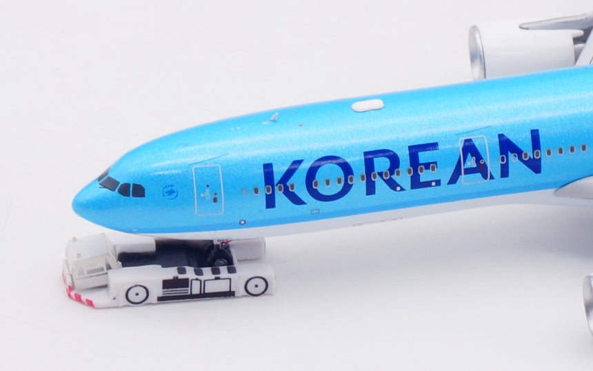 Aviation400 Korean Air Airbus A330-323 HL8025 1/400 Scale
