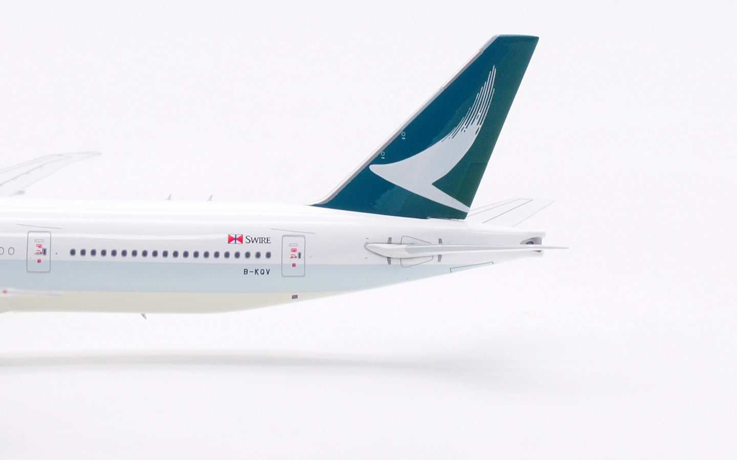 Aviation400 Cathay Pacific Boeing 777-367ER B-KQV (detachable gear