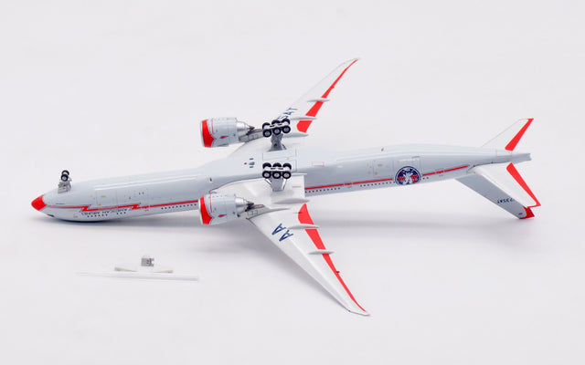 Aviation400 American Airlines Boeing 777-323/ER N735AT (detachable gear) 1/400 Aircraft Scale Model