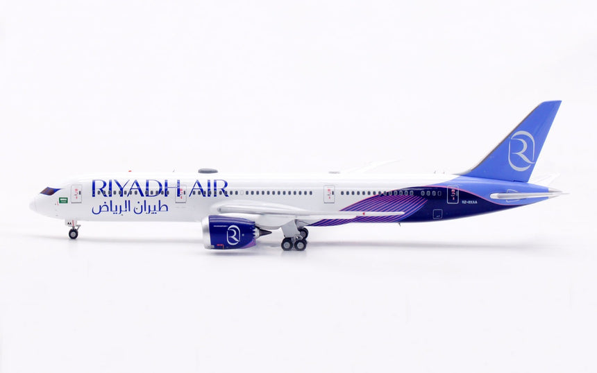 Aviation400 Riyadh Air Boeing 787-9 Dreamliner HZ-RXAA (with Antenna and detachable gear) 1/400 Aircraft Scale Model