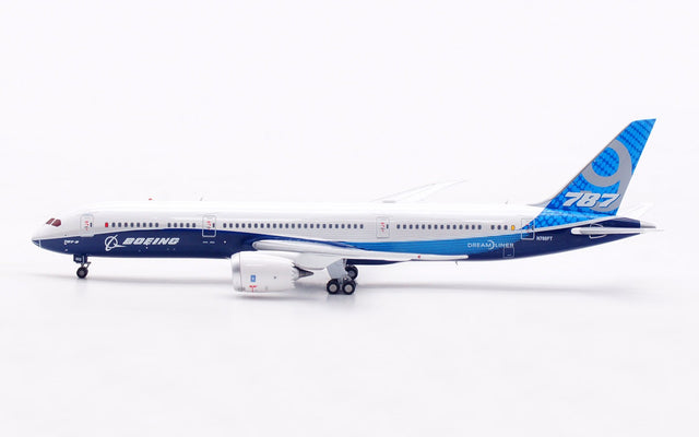 Aviation400 Boeing Boeing 787-9 Dreamliner N789FT (detachable gear) 1/400 Aircraft Scale Model