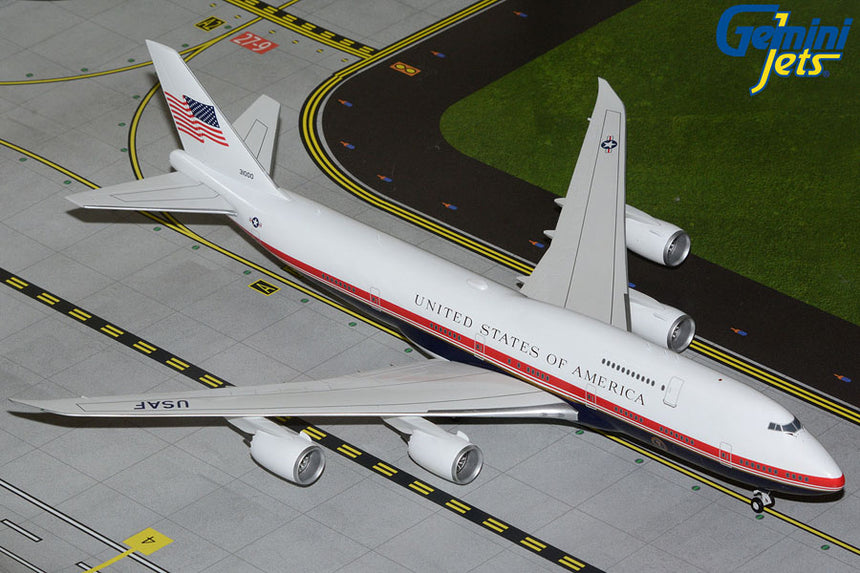 GeminiJets USAF Boeing VC-25B (B747-8) 31000 "Air Force One" 1/200 Aircraft Scale Model