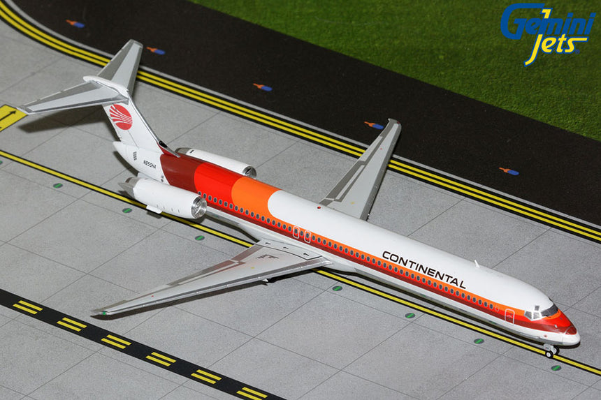 GeminiJets Continental Airlines McDonnell Douglas MD-80 N859HA (Frontier Airlines hybrid) (upgraded stand) 1/200 Scale