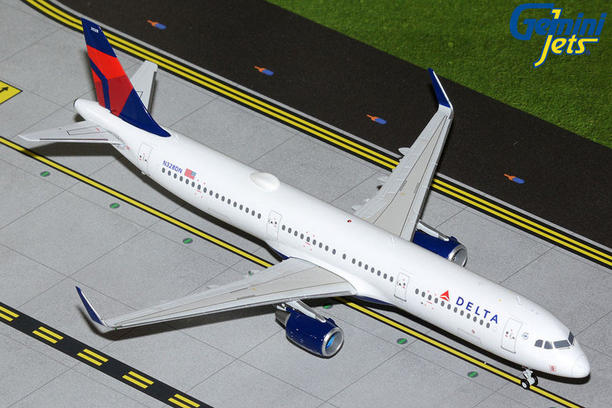 GeminiJets Delta Air Lines Airbus A321 N328DN 1/200 Scale