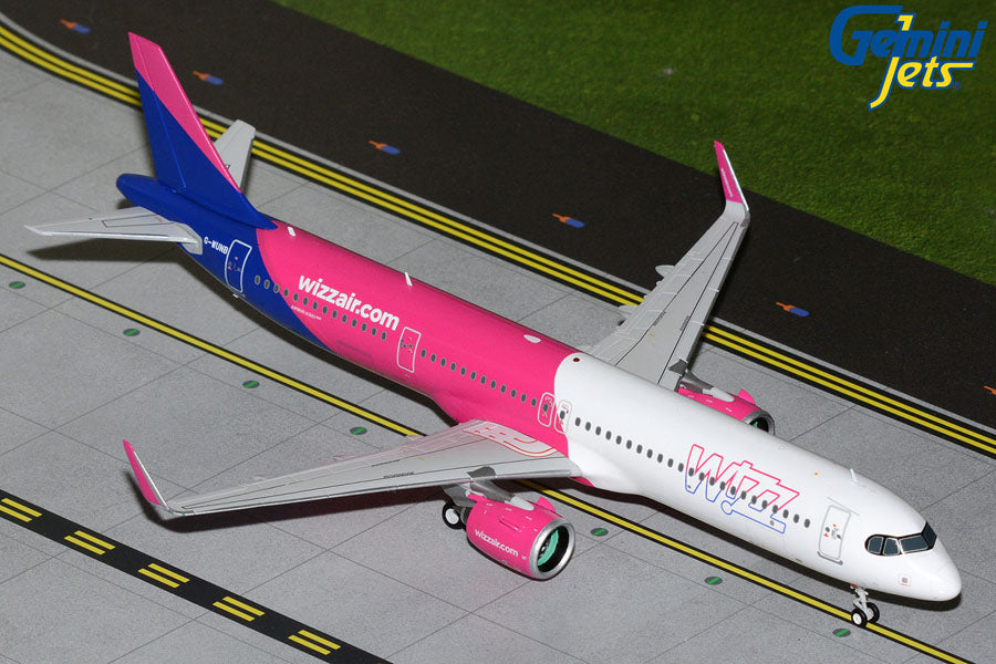 GeminiJets Wizz Air UK Airbus A321neo G-WUNB 1/200 Aircraft Scale